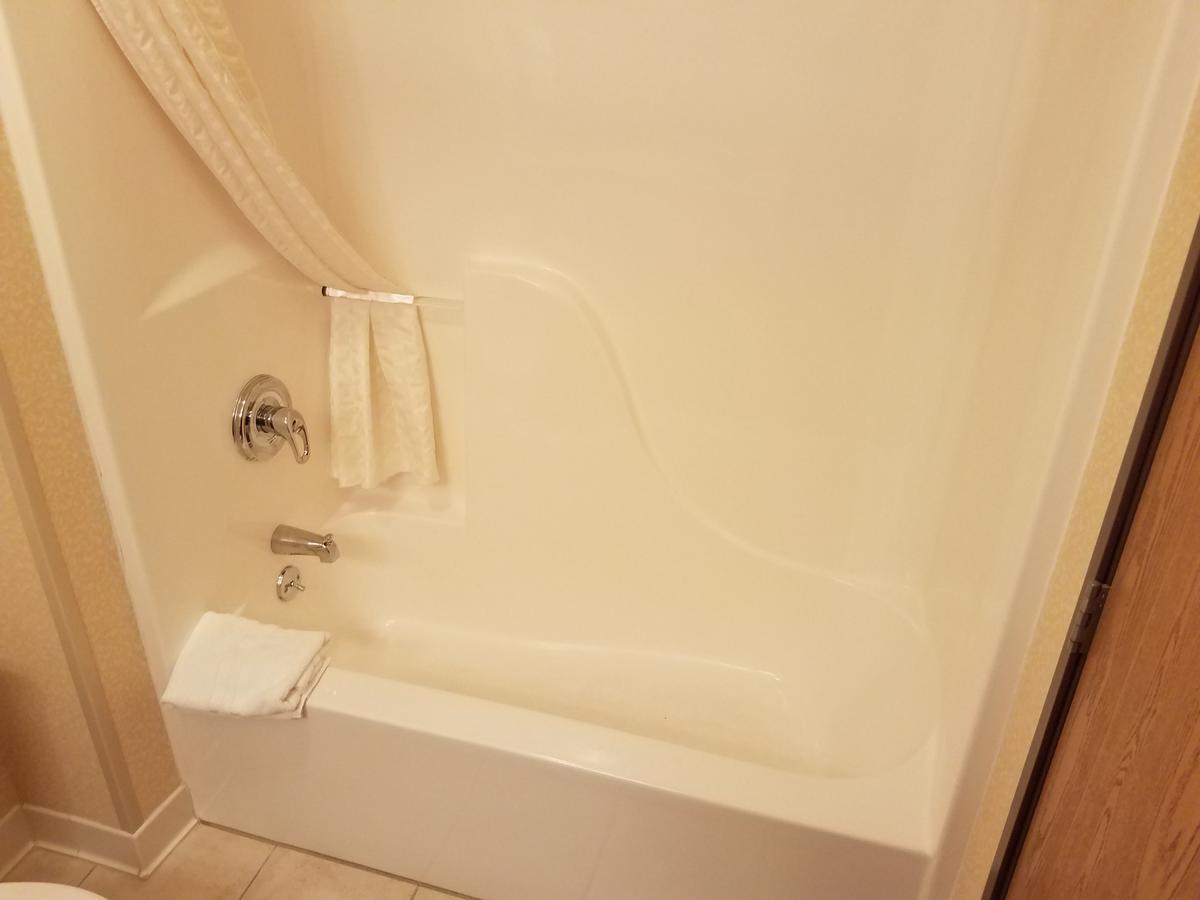 Oak Hill Inn & Suites Canton Екстериор снимка
