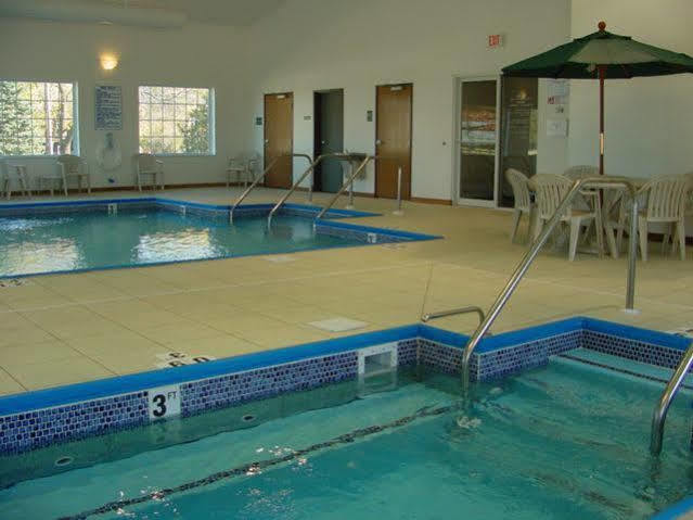 Oak Hill Inn & Suites Canton Екстериор снимка