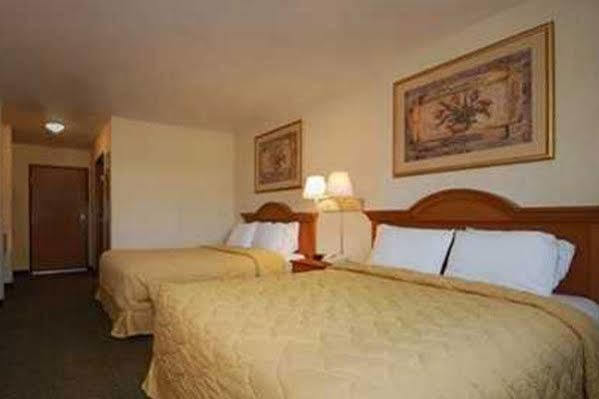 Oak Hill Inn & Suites Canton Екстериор снимка